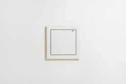 Ambivalenz - Fläpps Hylde - 40 x 40 cm - Hvid