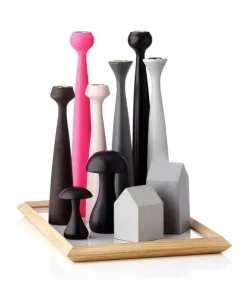 Applicata - Lysestage Blossom Lilly - Cool Grey - Grå - H:24,5 cm