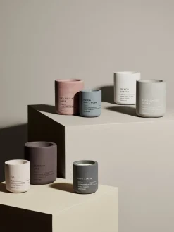 Blomus - Scented Candle - Sandalwood Myrra - FRAGA