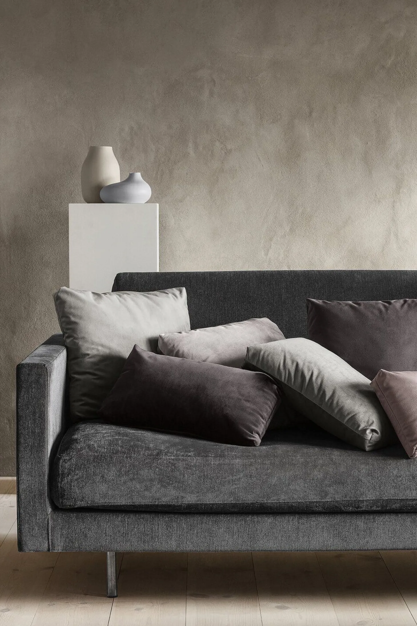 Blomus - Vase - Steel Gray - COLORA