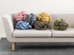 Design House Stockholm pude - Knot pude i gul