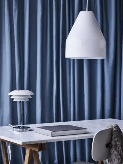Dyberg Larsen - DL20 Bordlampe - Hvid