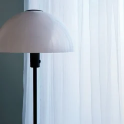 Dyberg Larsen - Jazz gulvlampe - Opal/Sort