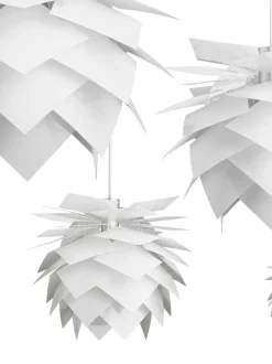 Dyberg Larsen - PineApple Pendel Lampe - Small - Hvid, 30 x 35 x 35 cm