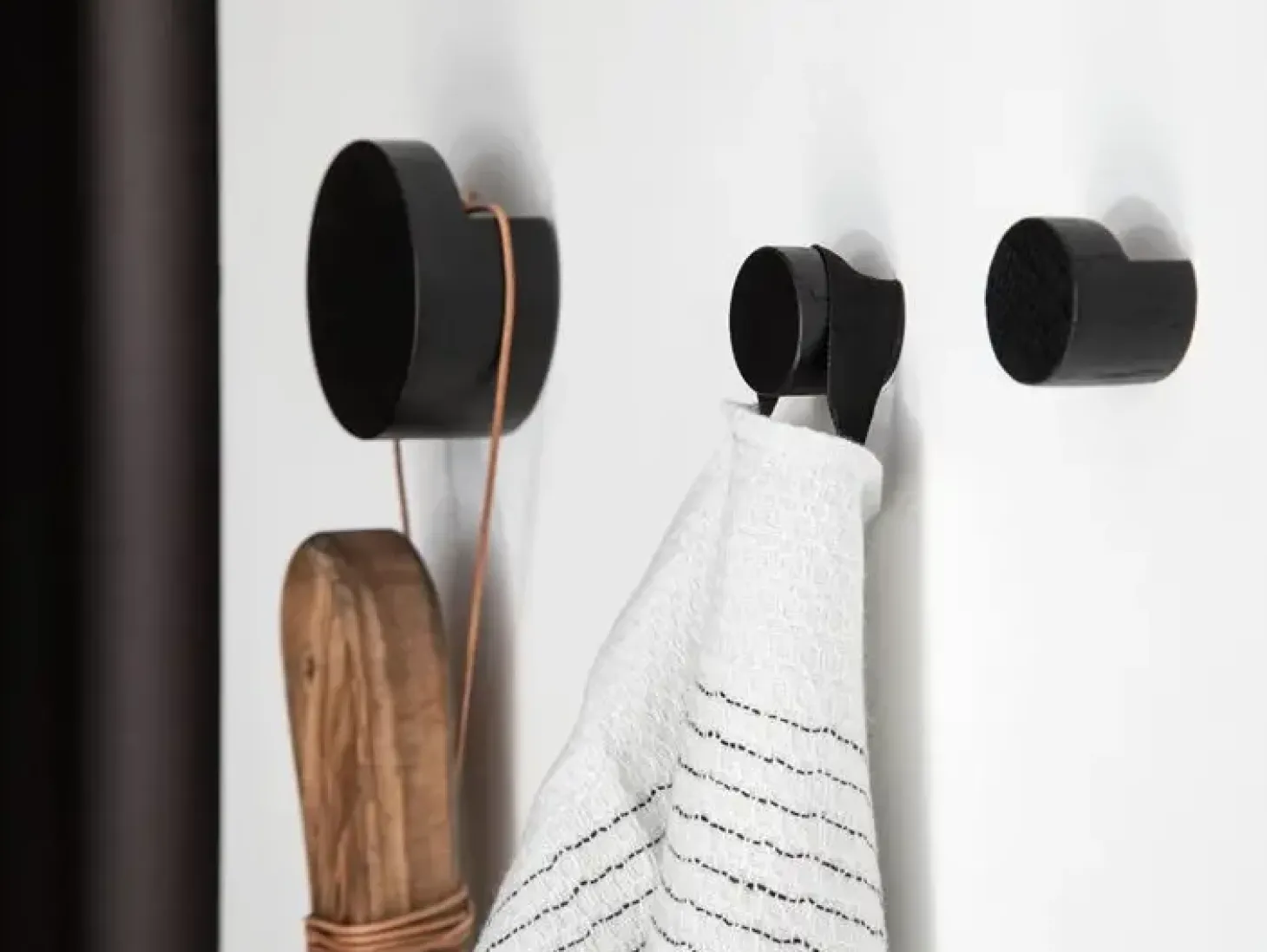 Ekta Living - Knager i olieret eg - 2 styk