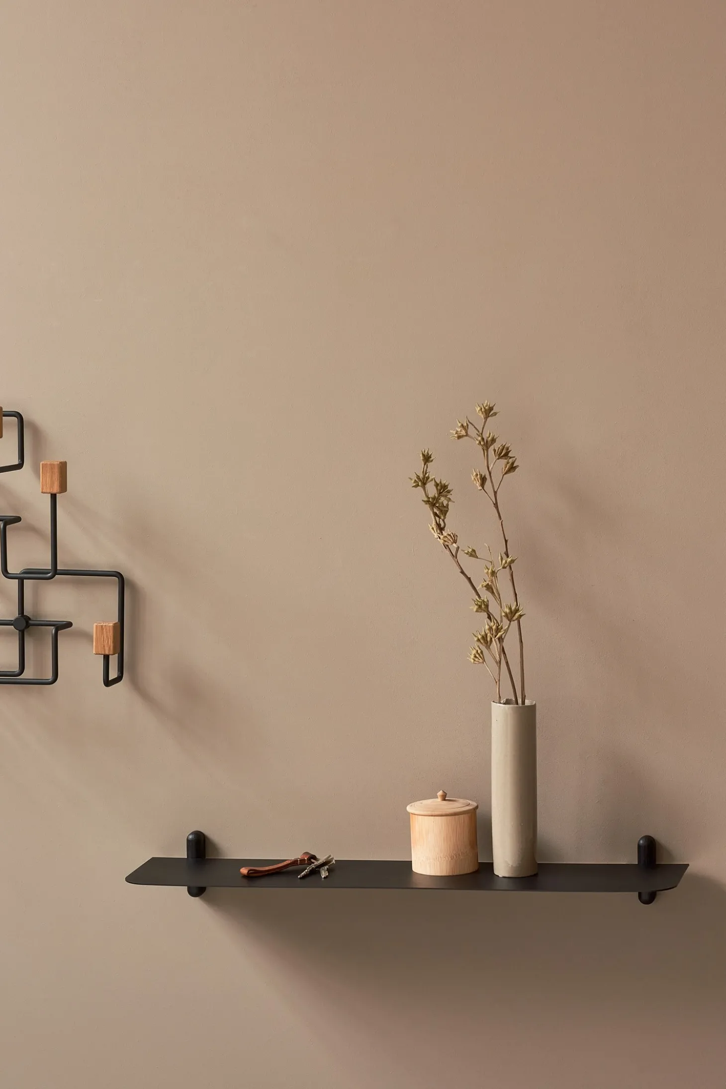 Gejst - NIVO G HYLDE - Sort/sort ask - 64 cm