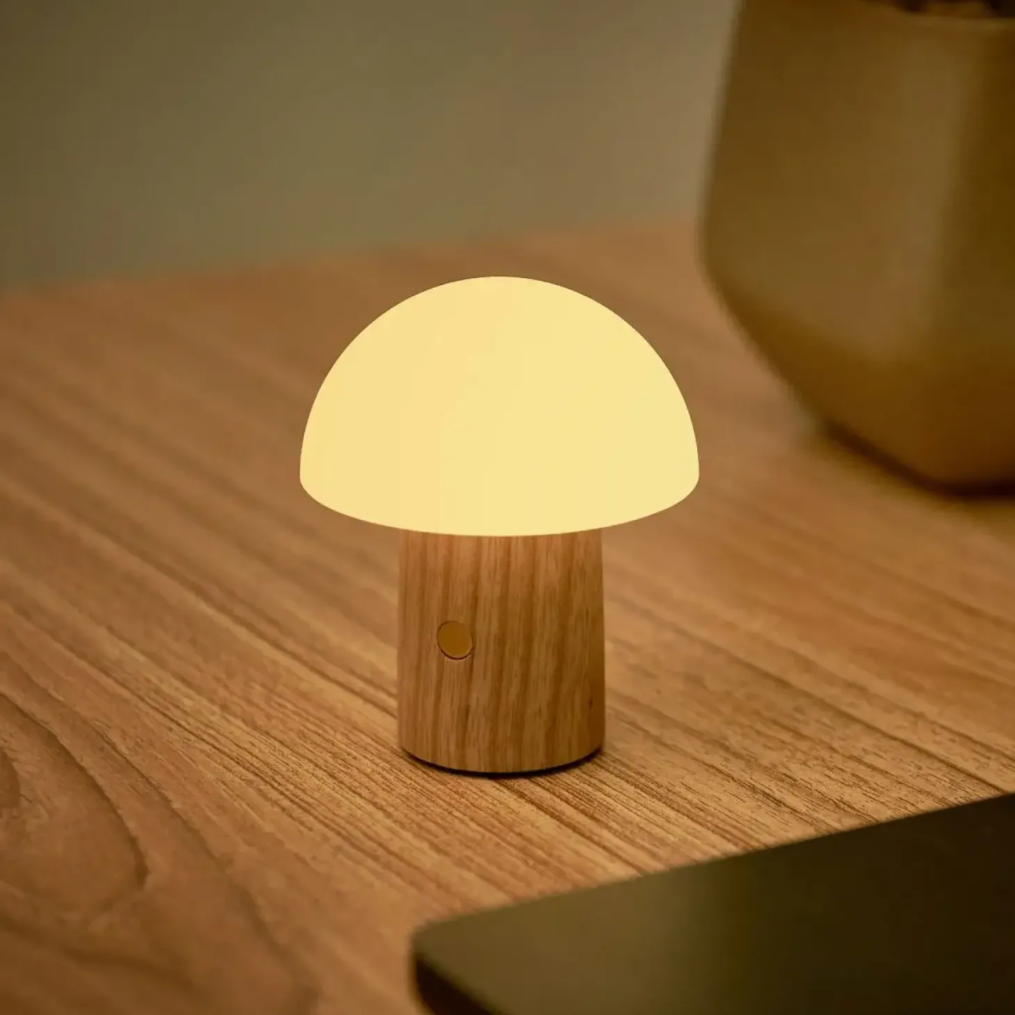 Gingko - Super Mini Alice Mushroom Lamp - White Ash