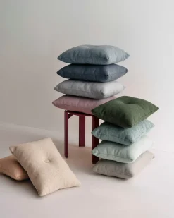 Hay - Dot Cushion - Mode - Light grey
