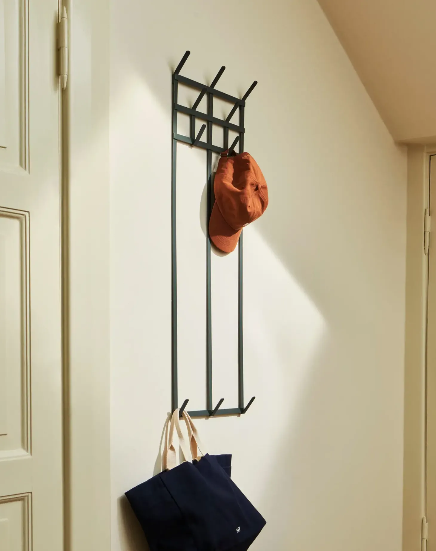 Hay - Knagerække - Tape Coat Rack - Large - Charcoal
