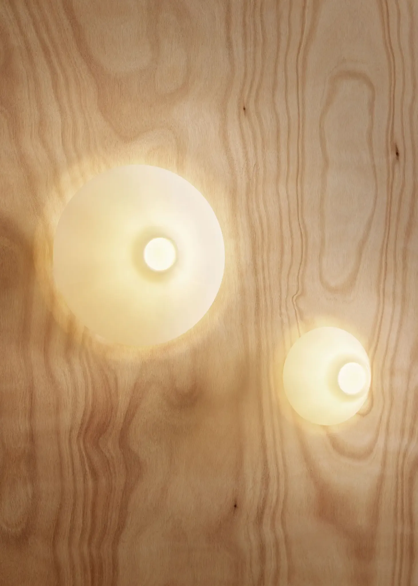 Hay - Ono Flush Mount Lamp-200 - White Opal