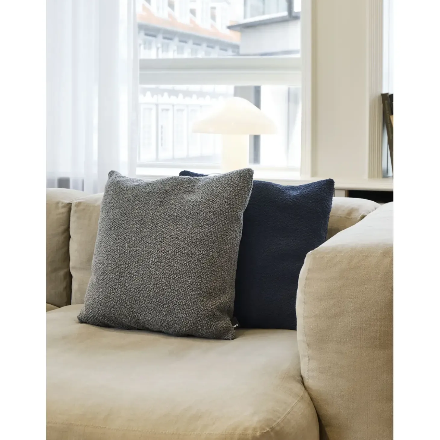 Hay pude - Texture Cushion - Dark Blue - 50x50 cm