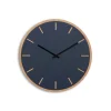 Hemverk - Vægur - Lys Eg/Smokey blue - Sorte visere - Ø38 cm