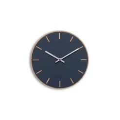 Hemverk - Vægur - Lys Eg/Smokey blue - Sølv visere - Ø28 cm