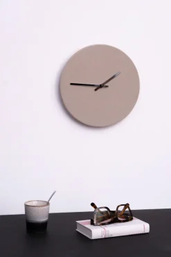 Hemverk - Vægur - Shape Chocolate - Kobber visere - Ø28 cm