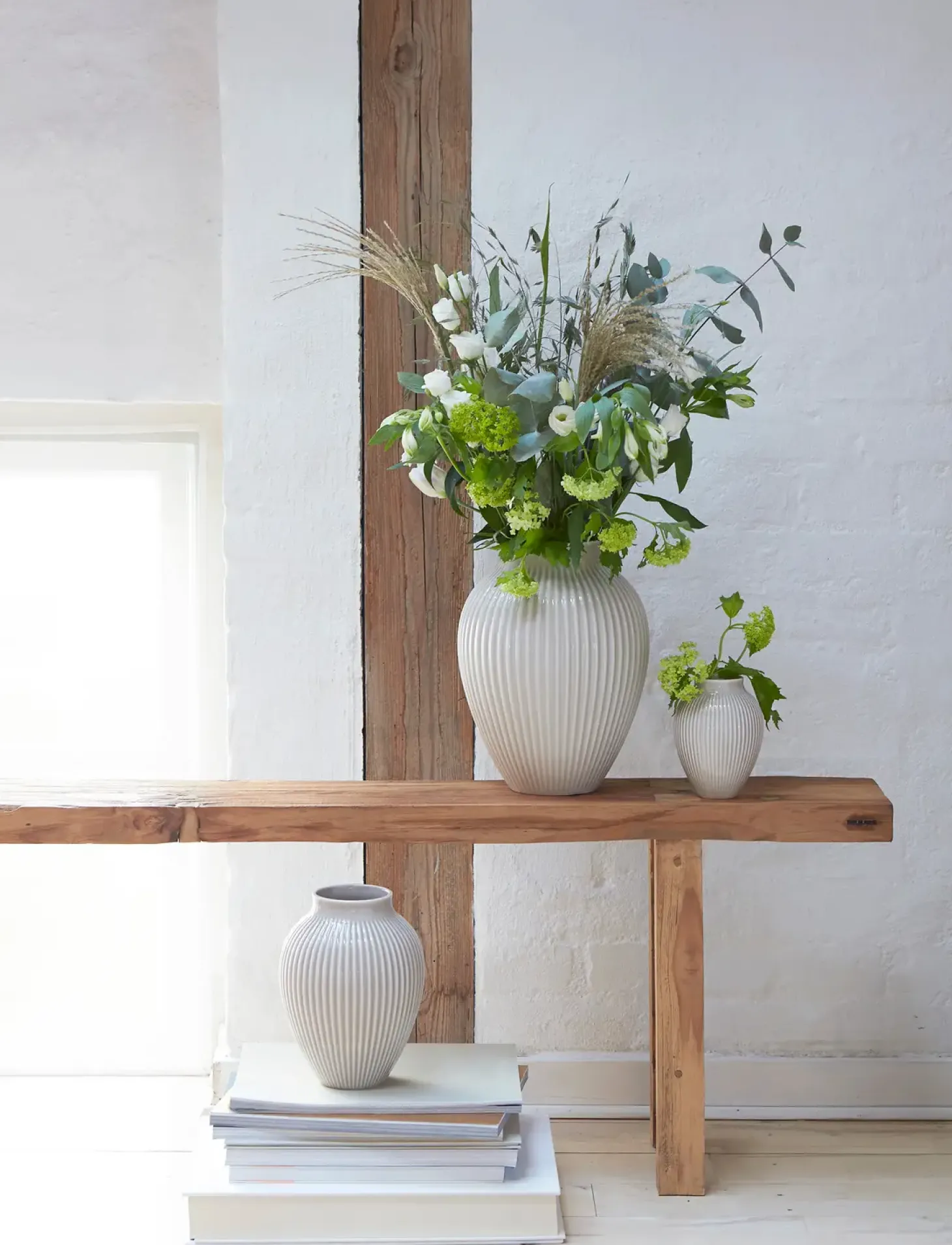 Knabstrup Keramik - vase H 12.5 cm ripple white