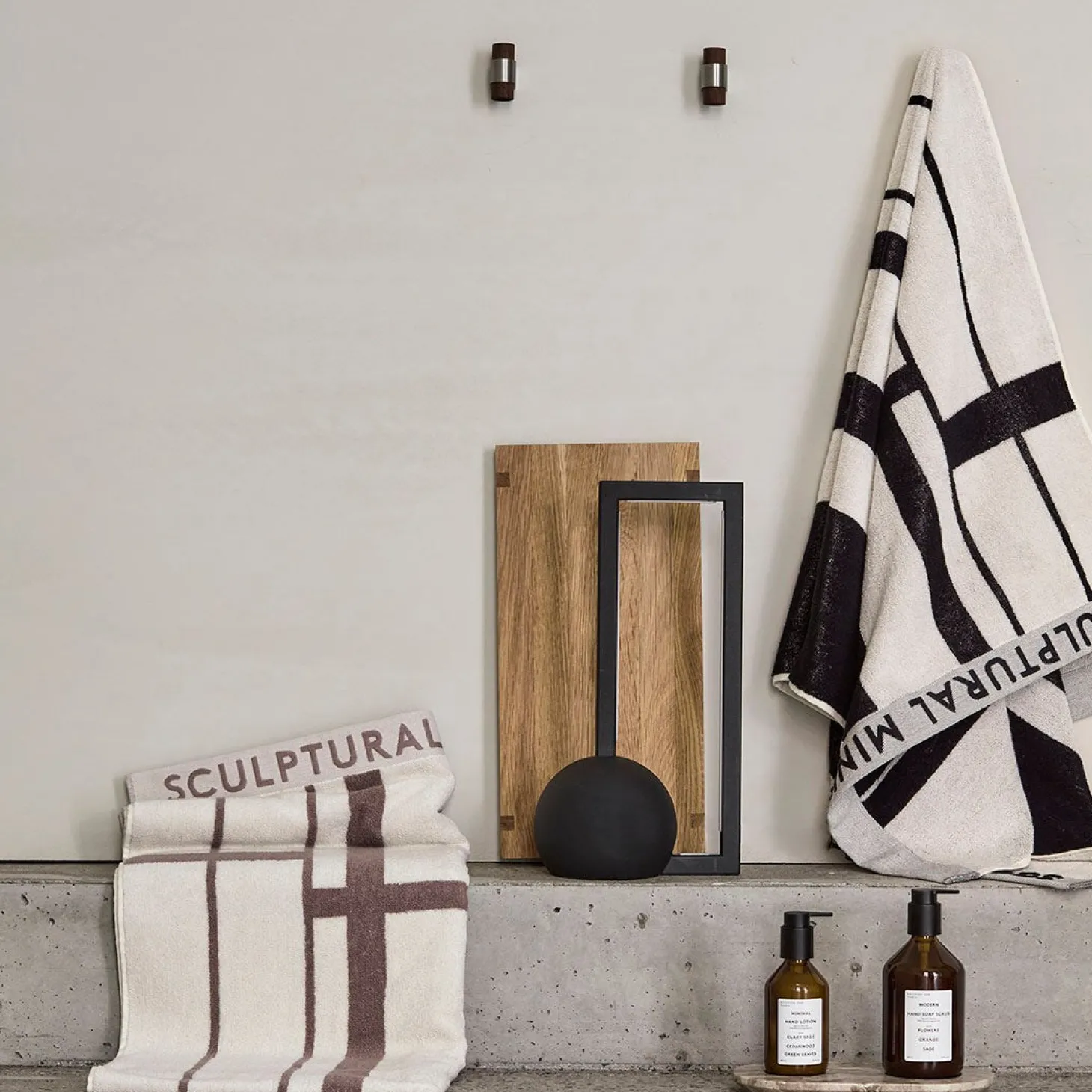 Kristina Dam - Håndklæde - Minimal Towel - Beige - L