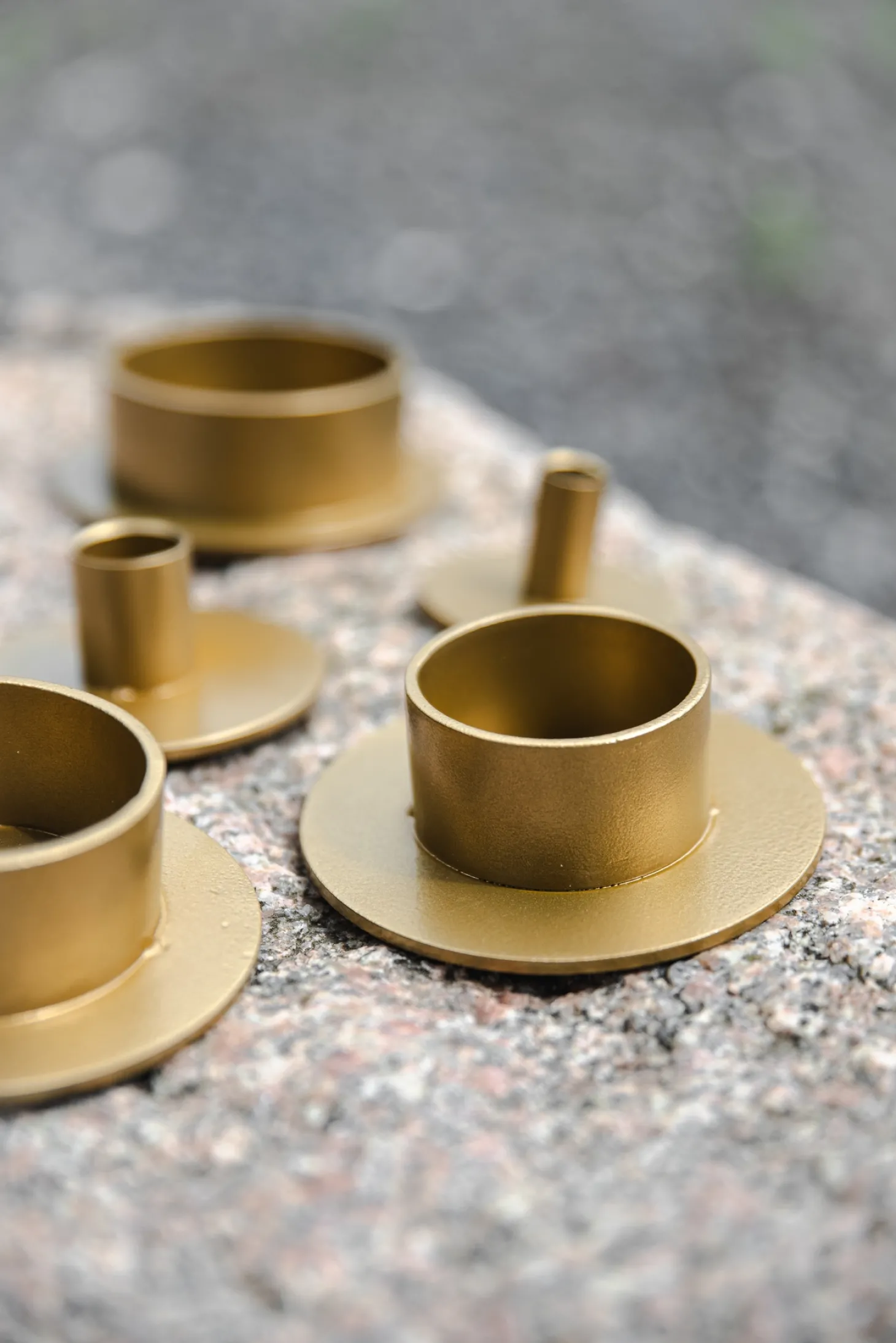 Kunstindustrien - Circle lysestage Ø5 cm - Guld