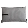 Louise Smærup - Pude Corduroy - Icecold Grey (40x60 cm)