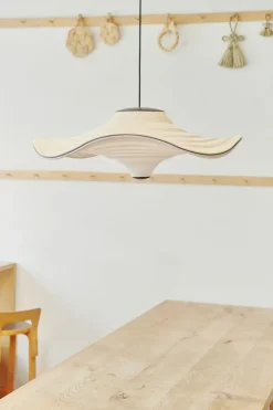 Made By Hand - Pendellampe - Flying Ø96 - Golden Sand