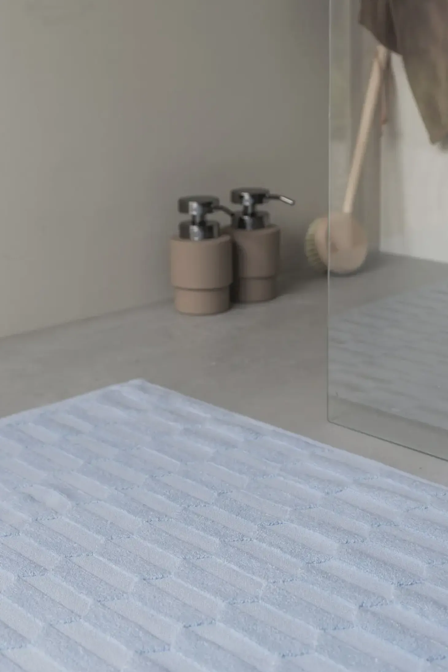 Mette Ditmer - GEO-bademåtte - Light Blue - W50 x L80 cm