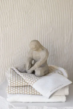 Mette Ditmer - GRID håndklæde, Sand / Off-white