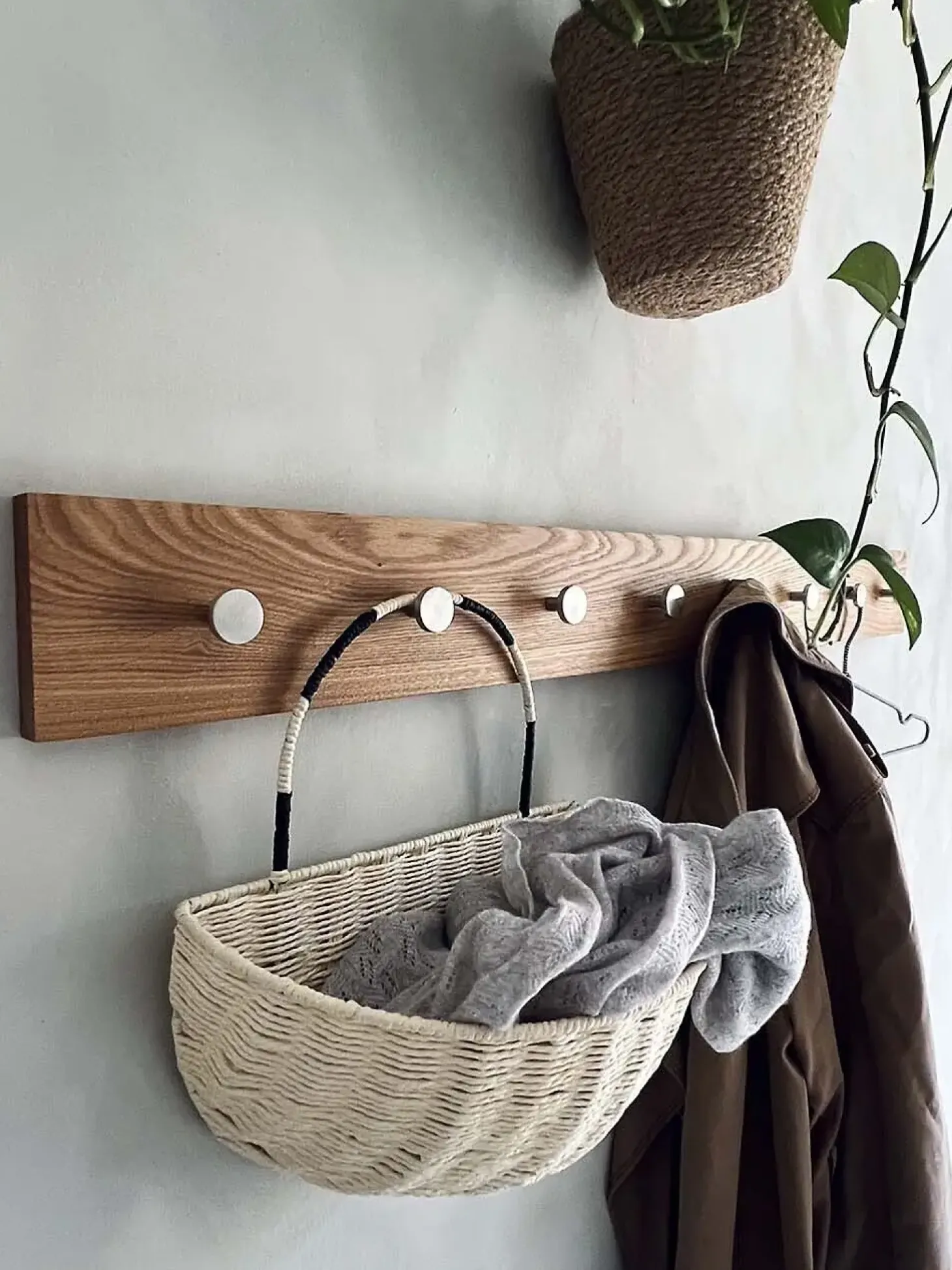 Moudhome - OAK Knagerække Egetræ Med Stål Knager - 100 cm