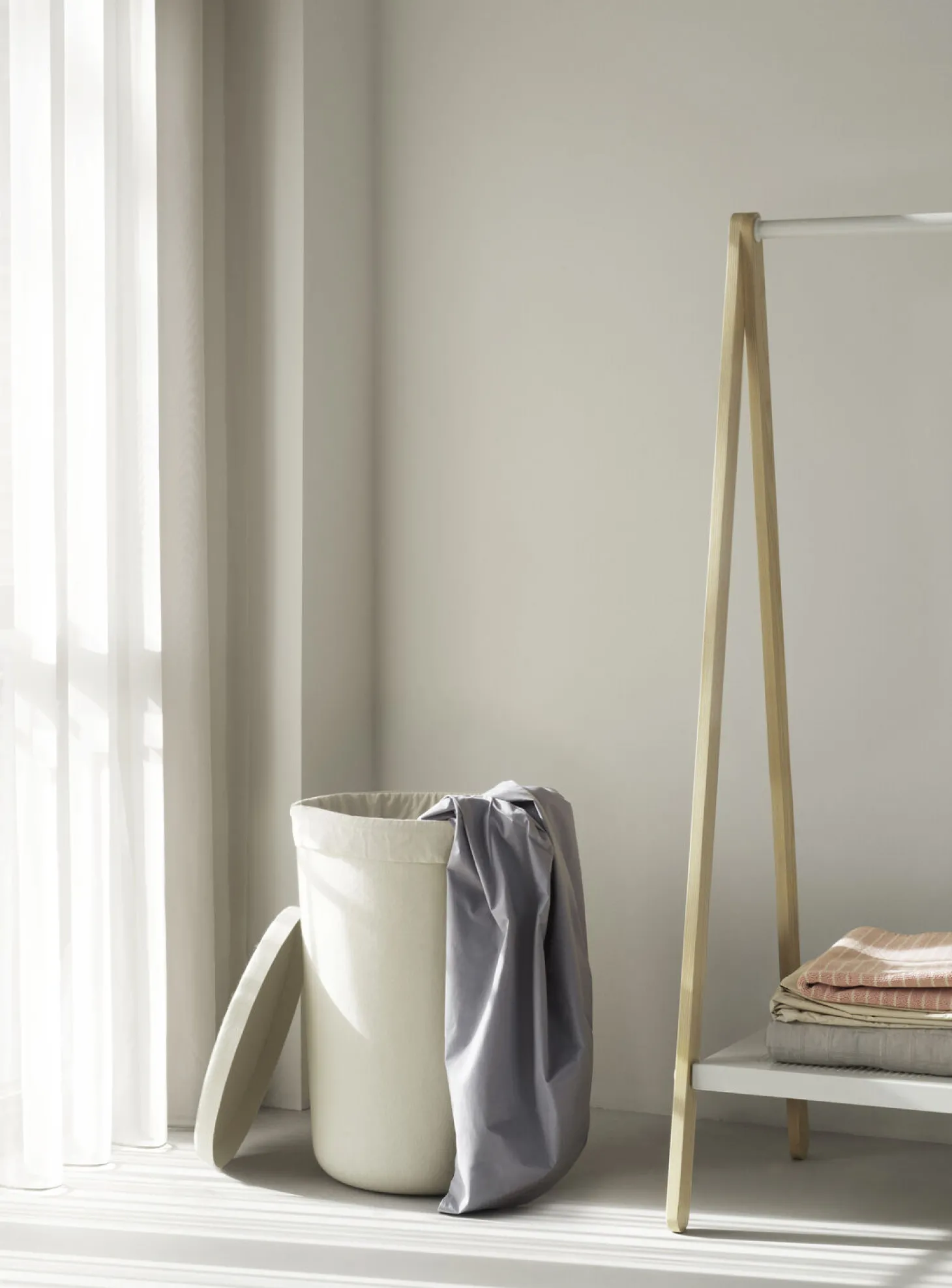 Normann Copenhagen - Hide Laundry Basket Cream