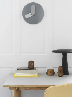 Normann Copenhagen - Ichi figur - Bejdset ask