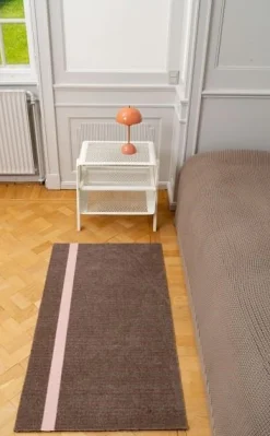 Tica Copenhagen - Smudsmåtte - Stripes Vertical - Lyserød/Sand - 90x200 cm
