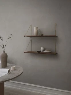 We Do Wood - Hylde - Loop Shelf - røget eg/messing